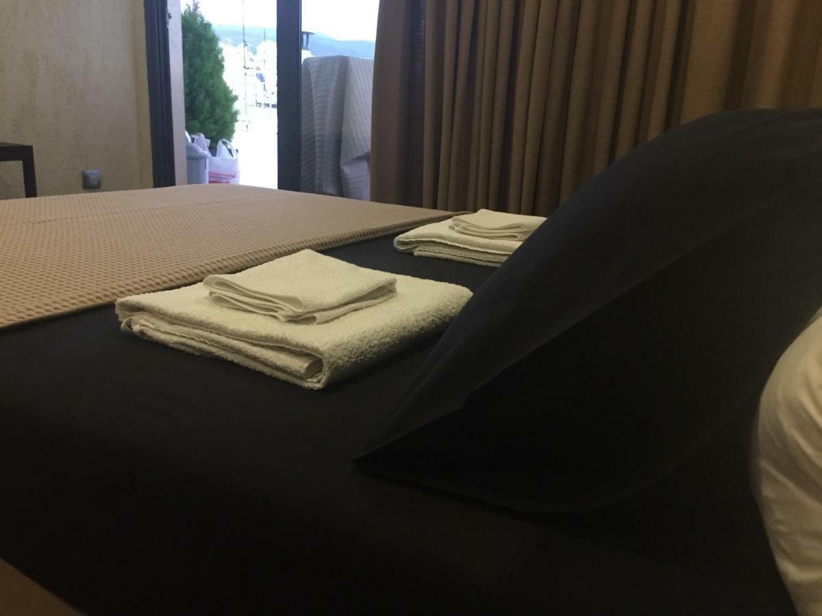 Deluxe Double Room with Balcony and Sea View,852977582:JPEG
